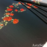 Атлас черный с розами