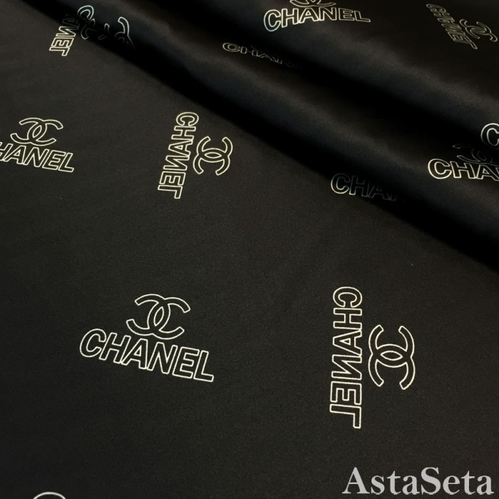 Шелковый Атлас черный с логотипами