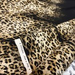 Атлас шелковый леопард с черным
