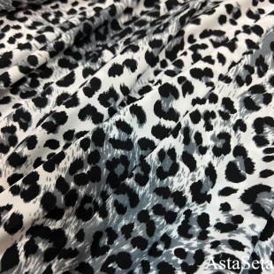 Трикотаж вискозный серый леопард